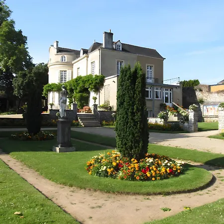 Le 84bis, Maison, Proche Gare, Parking, Netflix Laval (Mayenne)