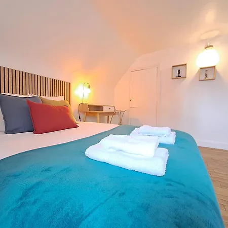 Le 84bis, Maison, Proche Gare, Parking, Netflix Appartement *