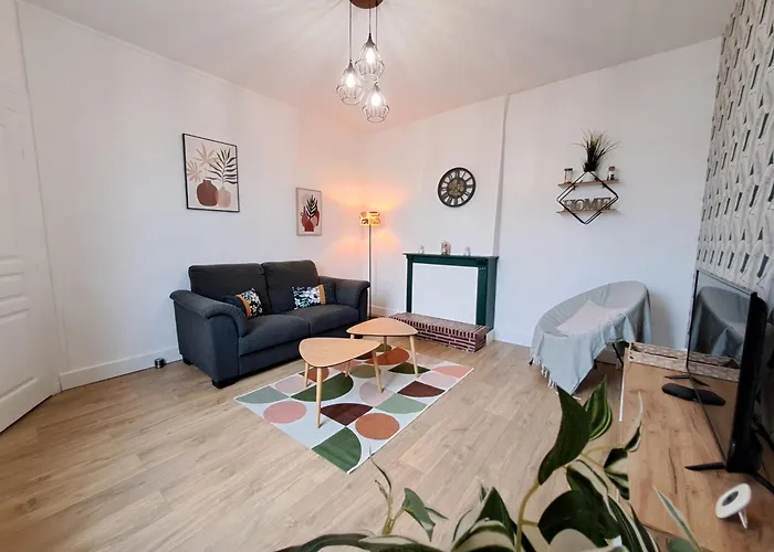 Le 84bis, Maison, Proche Gare, Parking, Netflix