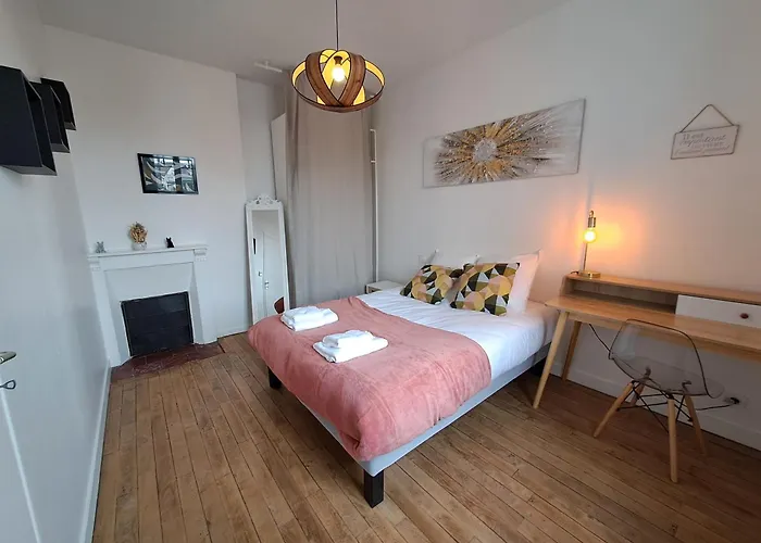 公寓 Le 84bis, Maison, Proche Gare, Parking, Netflix 拉瓦勒